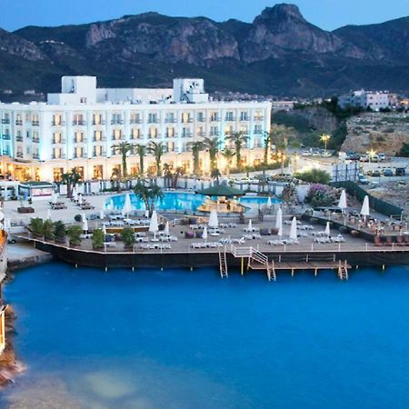 Rocks Hotel & Casino Kyrenia  Exterior foto